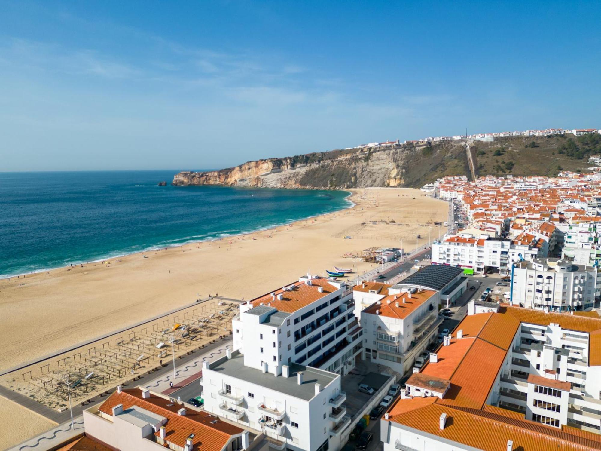 T2 Dina'S Place Nazare Luaran gambar