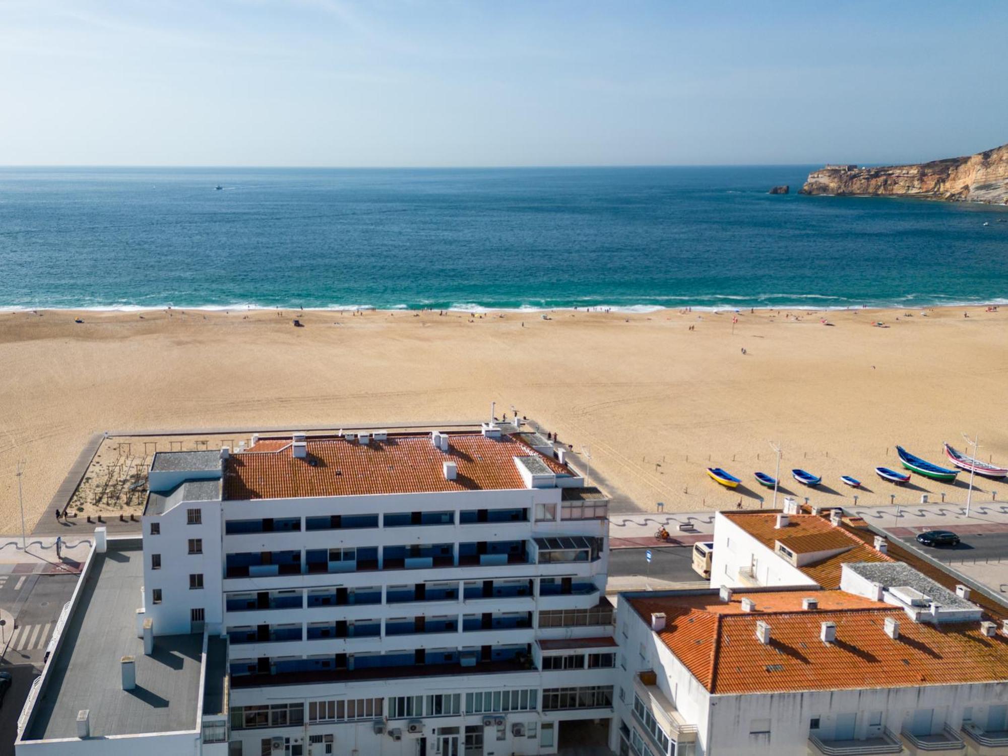 T2 Dina'S Place Nazare Luaran gambar
